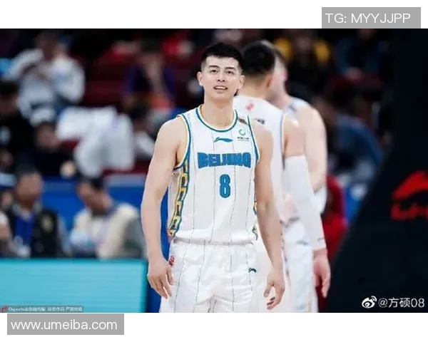 方硕的成长之路：从青涩新秀到篮球场上的领军人物